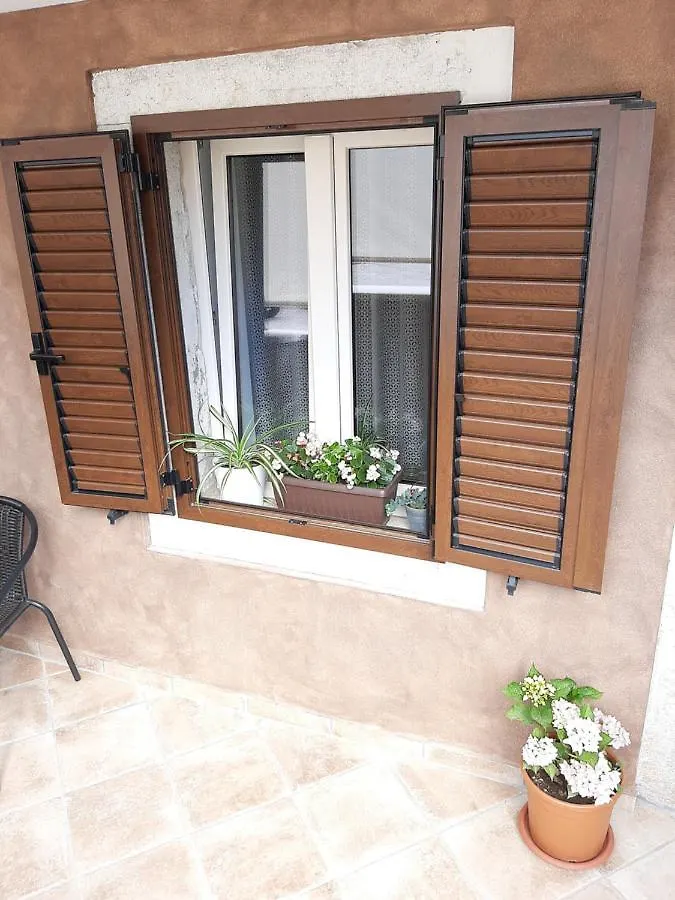 Nona Nina Holiday House Apartment Funtana
